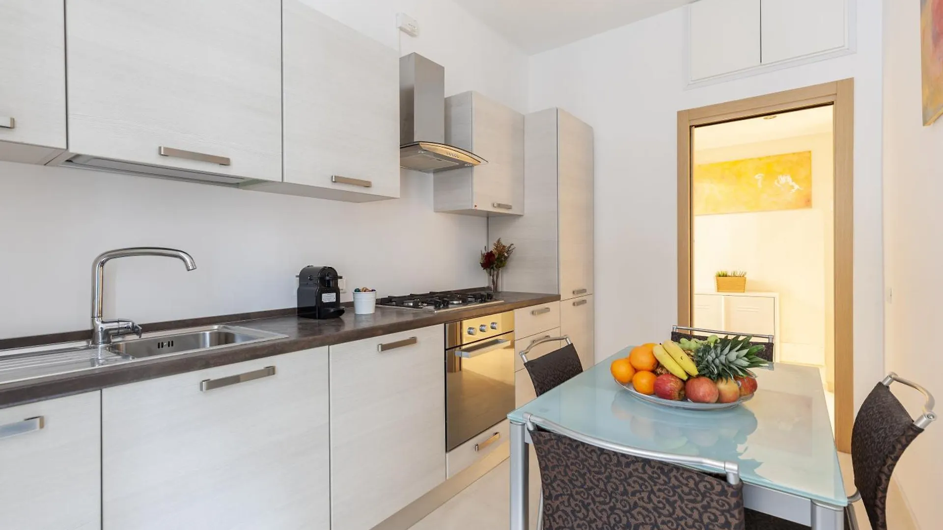 Hostly-The Happya Charme Suite Roma Apartamento