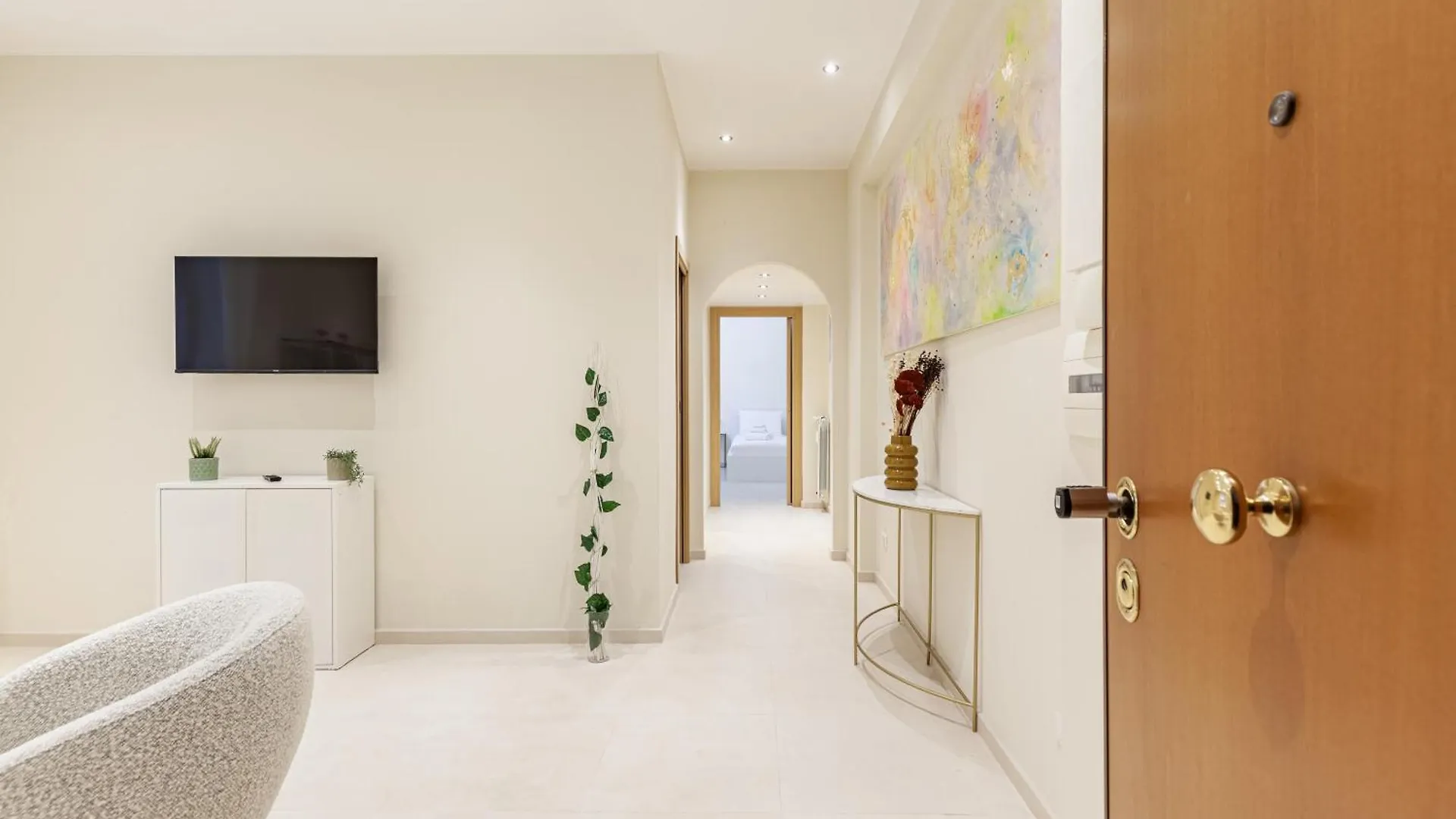 Hostly-The Happya Charme Suite Roma 0*,  Italia