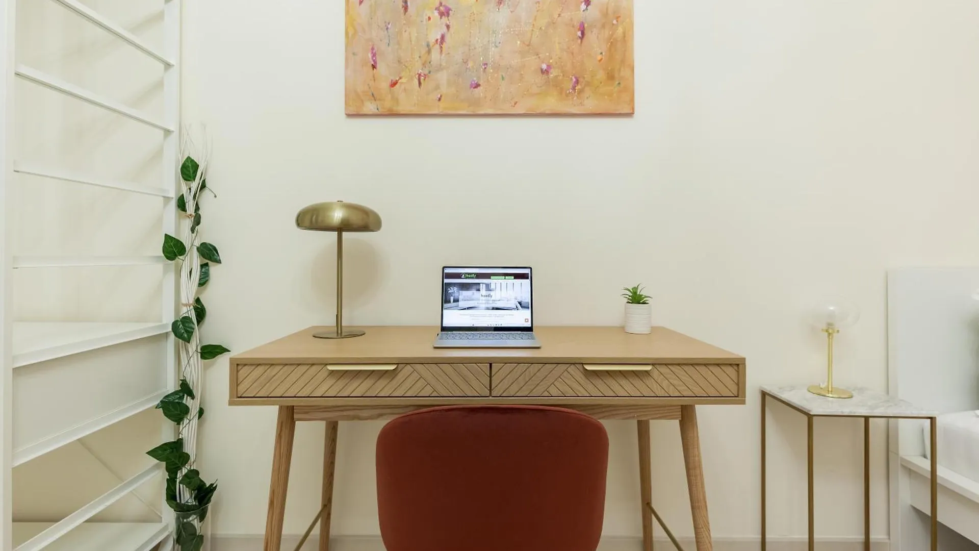 Apartamento Hostly-The Happya Charme Suite Roma