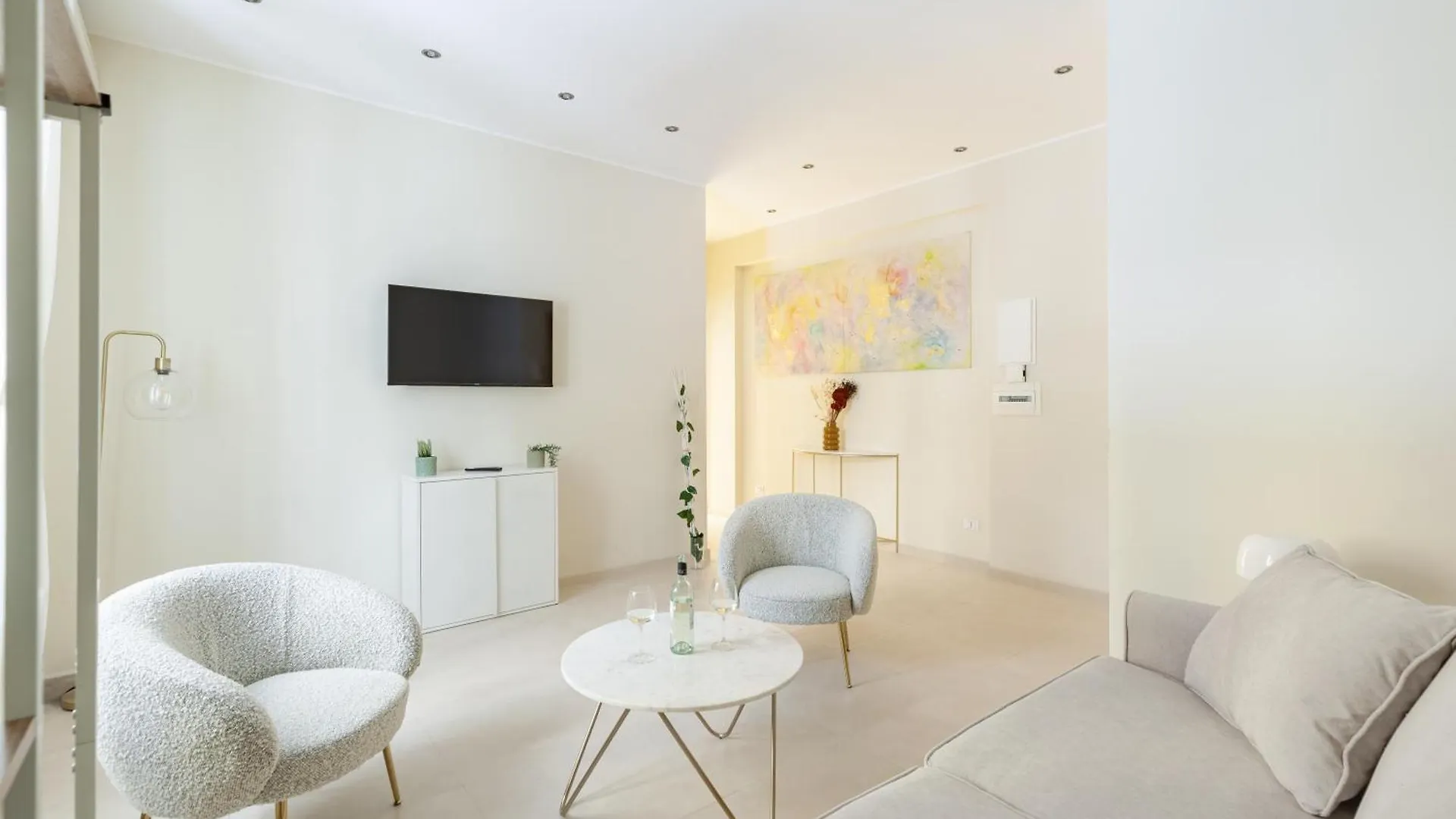 Apartment Hostly-The Happya Charme Suite Rome Italy