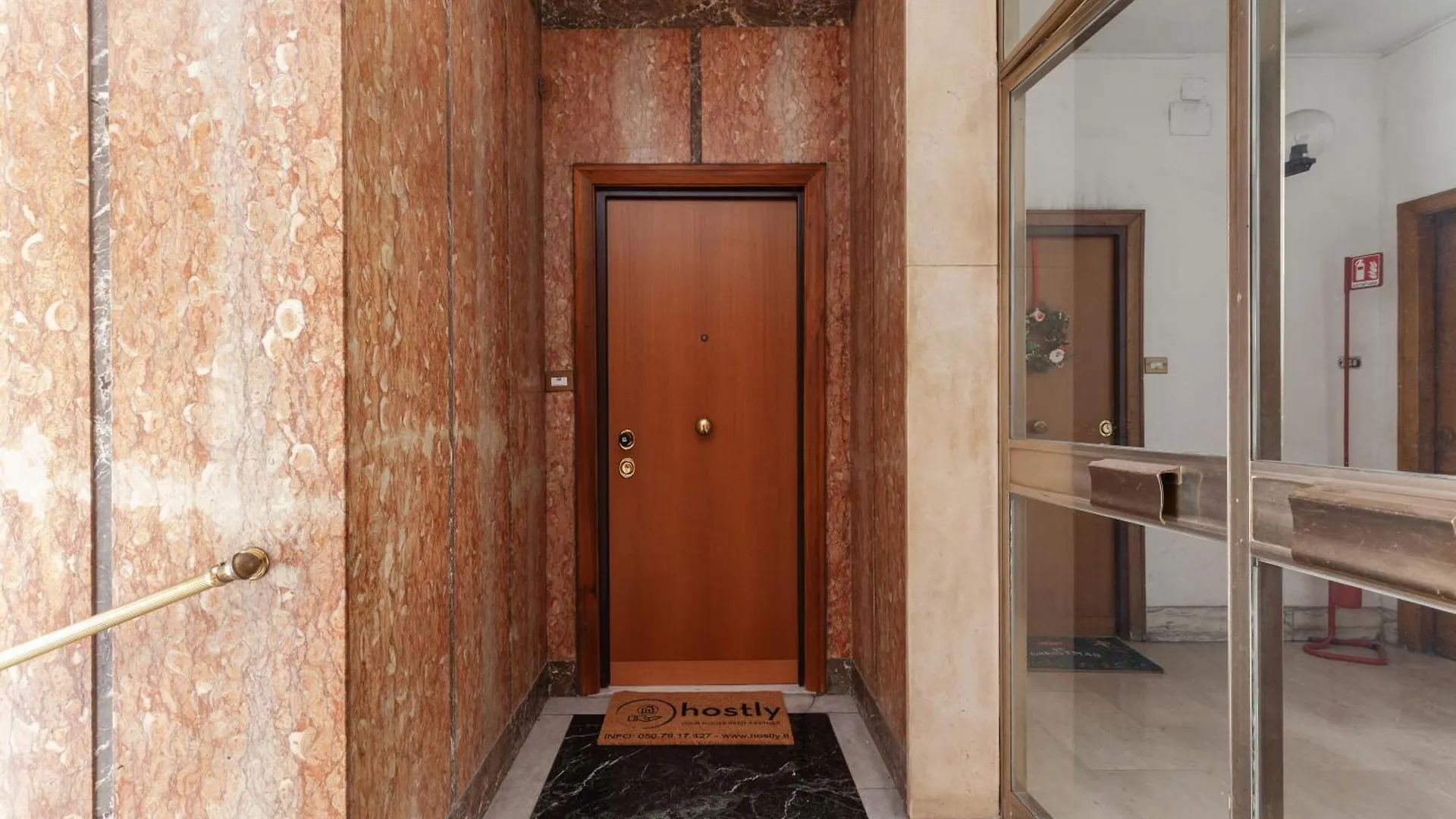 Apartment Hostly-The Happya Charme Suite Rome