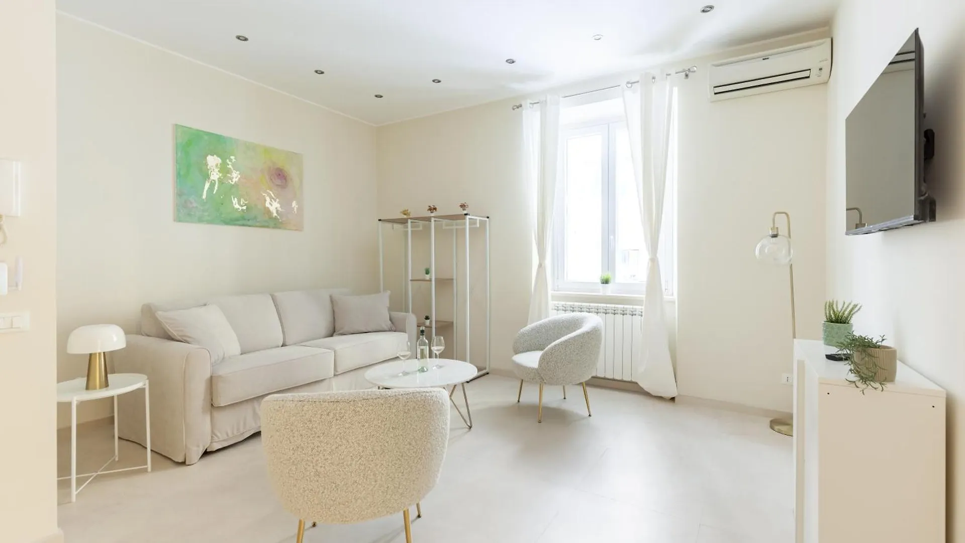 Apartment Hostly-The Happya Charme Suite Rome Italy